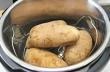 Как приготовить вкусный печеный картофель в мультиварке